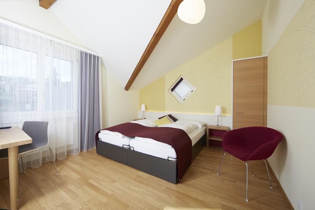 Hotel Restaurant Rebstock Wolhusen Quarto foto