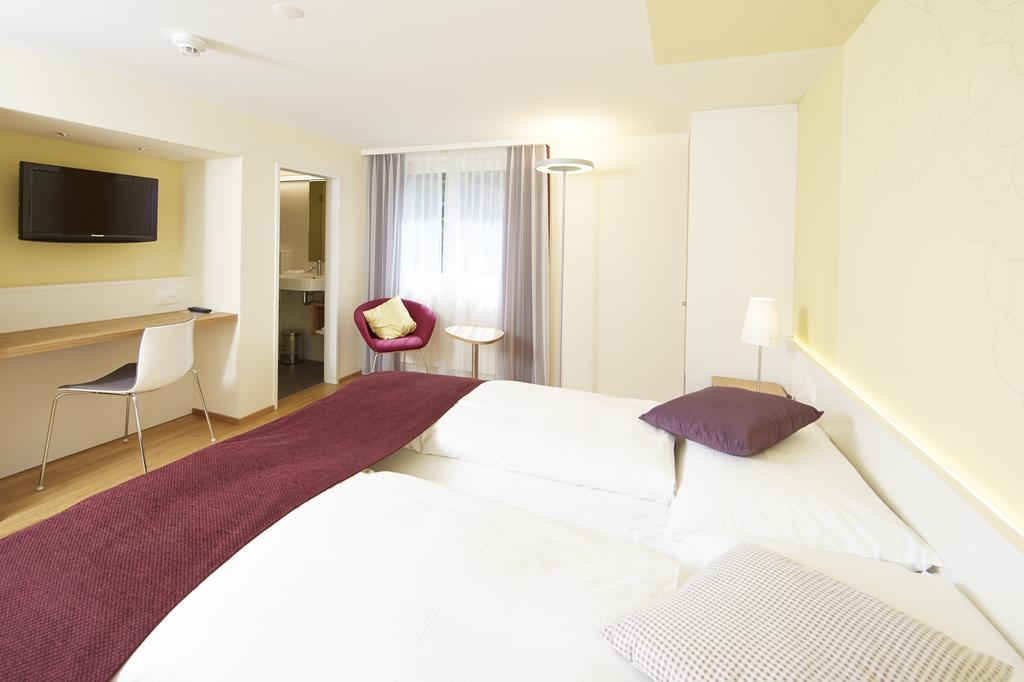 Hotel Restaurant Rebstock Wolhusen Quarto foto